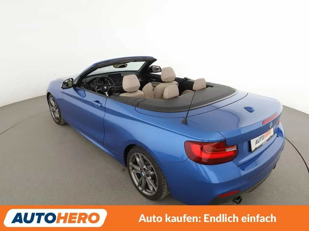 BMW 2 Series M240i Aut.*NAVI*BI-XENON*TEMPO*CAM*PDC*SHZ* 08/2016-photo-32