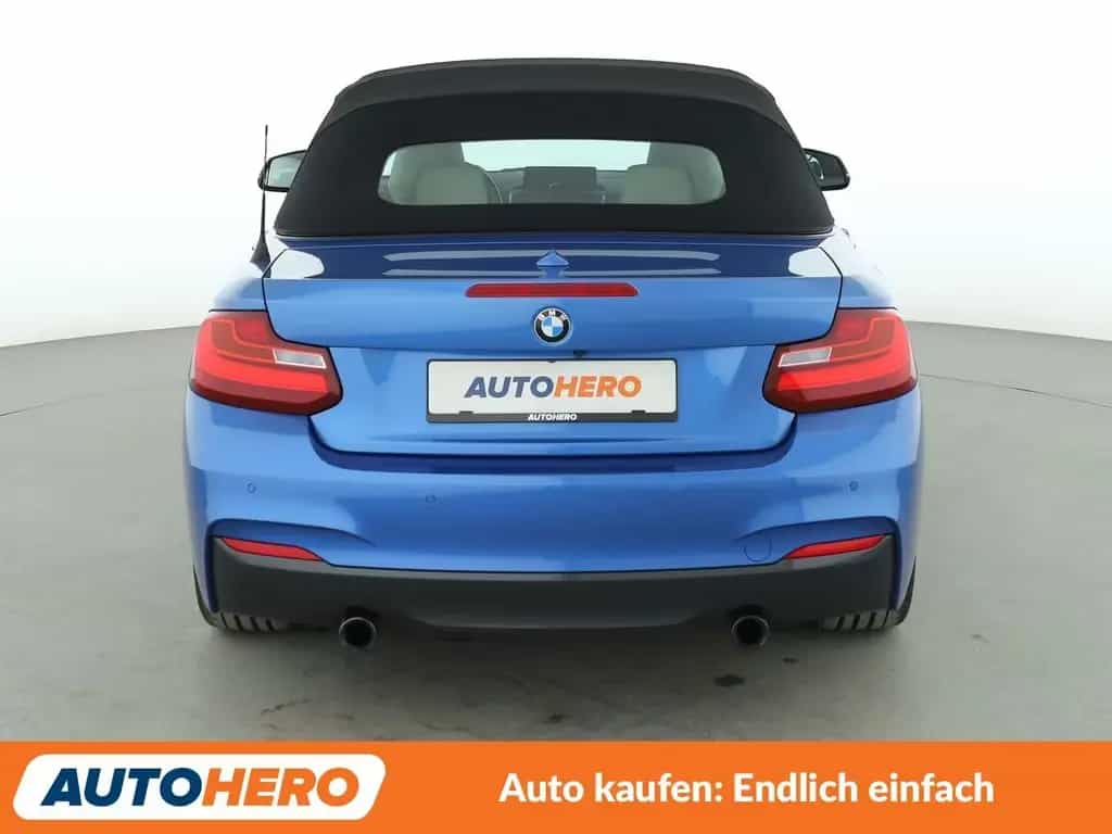 BMW 2 Series M240i Aut.*NAVI*BI-XENON*TEMPO*CAM*PDC*SHZ* 08/2016-photo-4
