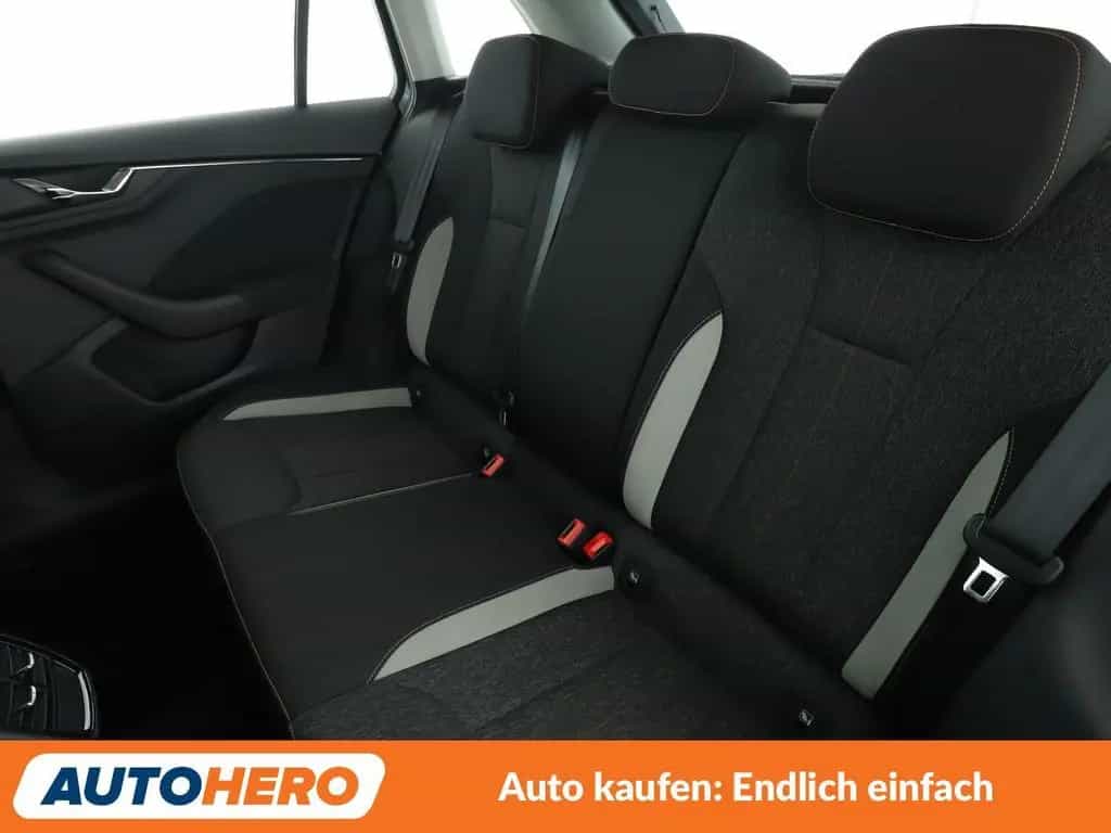 Skoda Scala 1.0 TSI Style Aut.*NAVI*LED*TEMPO*PDC*SHZ* 12/2019-photo-13