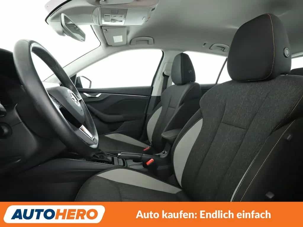 Skoda Scala 1.0 TSI Style Aut.*NAVI*LED*TEMPO*PDC*SHZ* 12/2019-photo-9