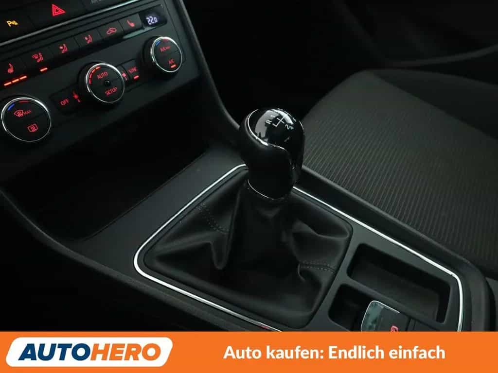 Seat Leon 1.5 TSI ACT Style *NAVI*LED*PDC*SHZ*TEMPO* 10/2019-photo-26