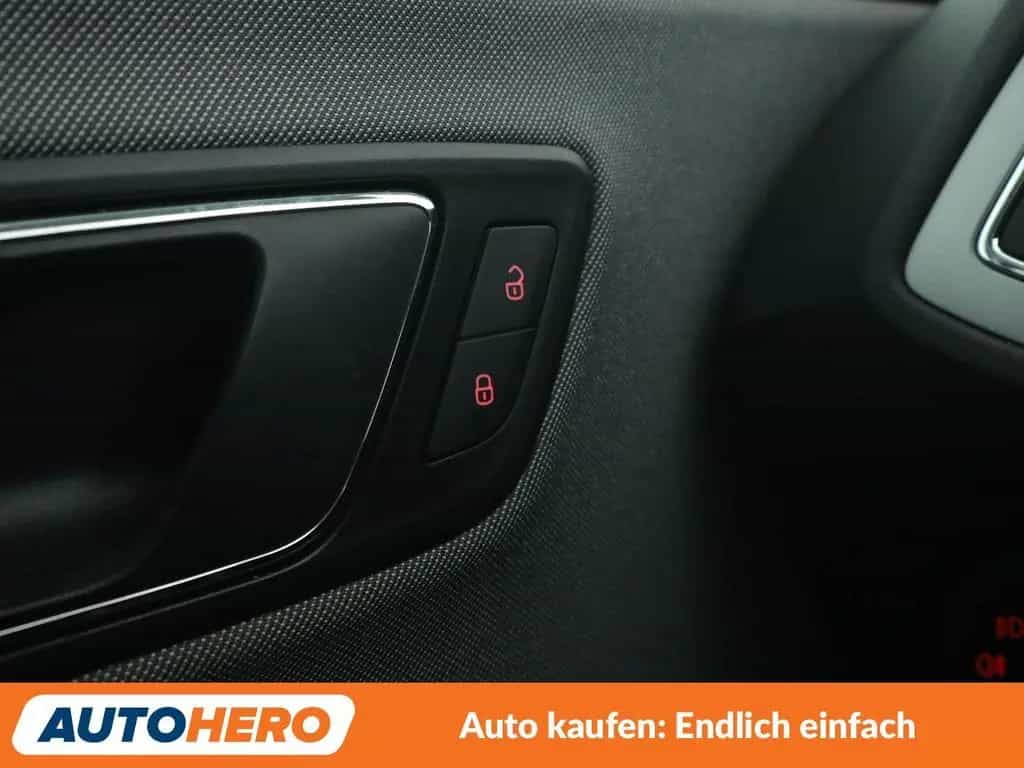 Seat Leon 1.5 TSI ACT Style *NAVI*LED*PDC*SHZ*TEMPO* 10/2019-photo-27