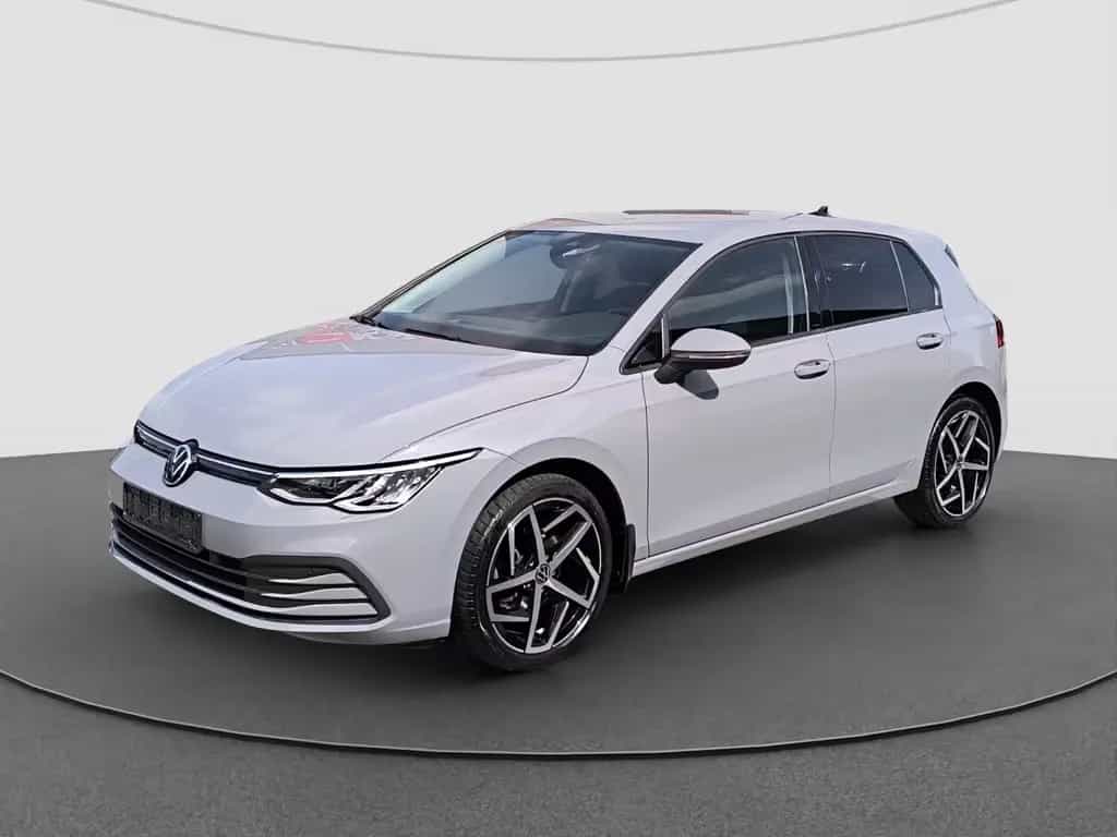 Volkswagen Golf 8 Lim. eTSI DSG Life AHK NAVI RFK 03/2020-photo-1