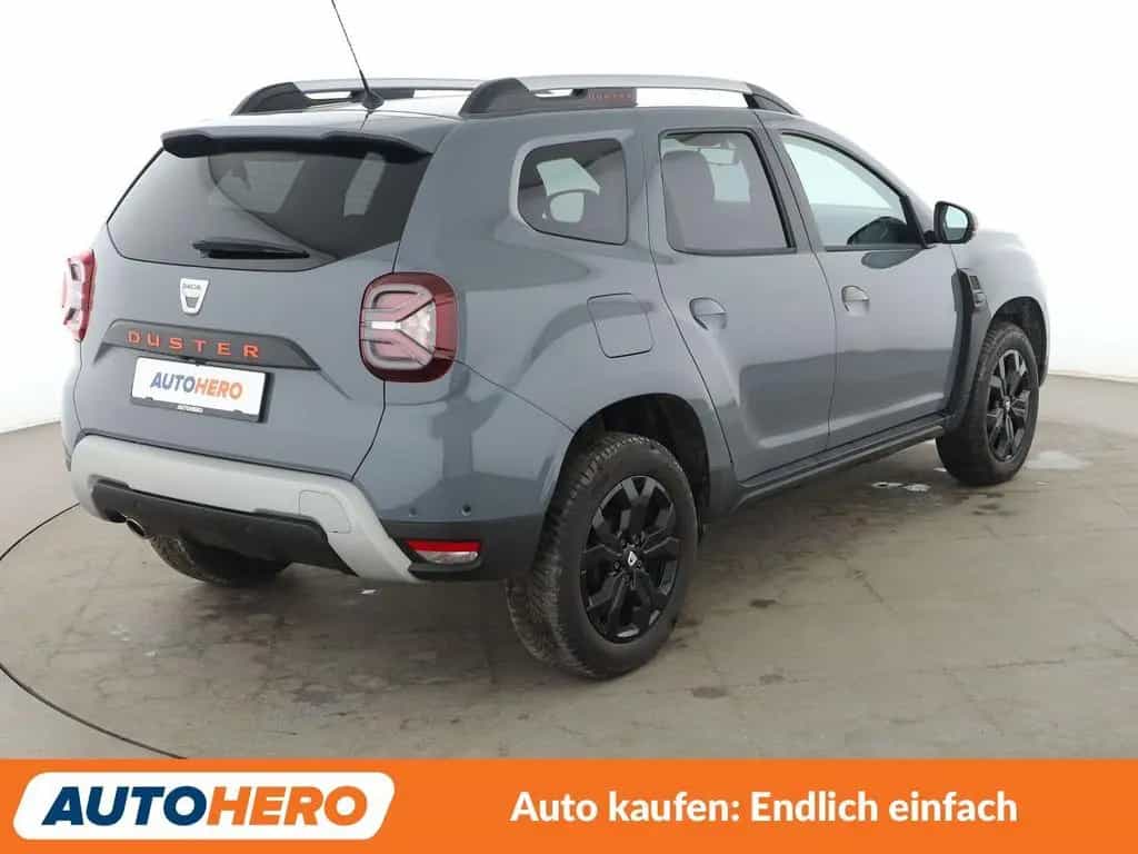Dacia Duster 1.3 TCe Extreme Aut.*NAVI*360°CAM*PDC*SHZ 11/2022-photo-5