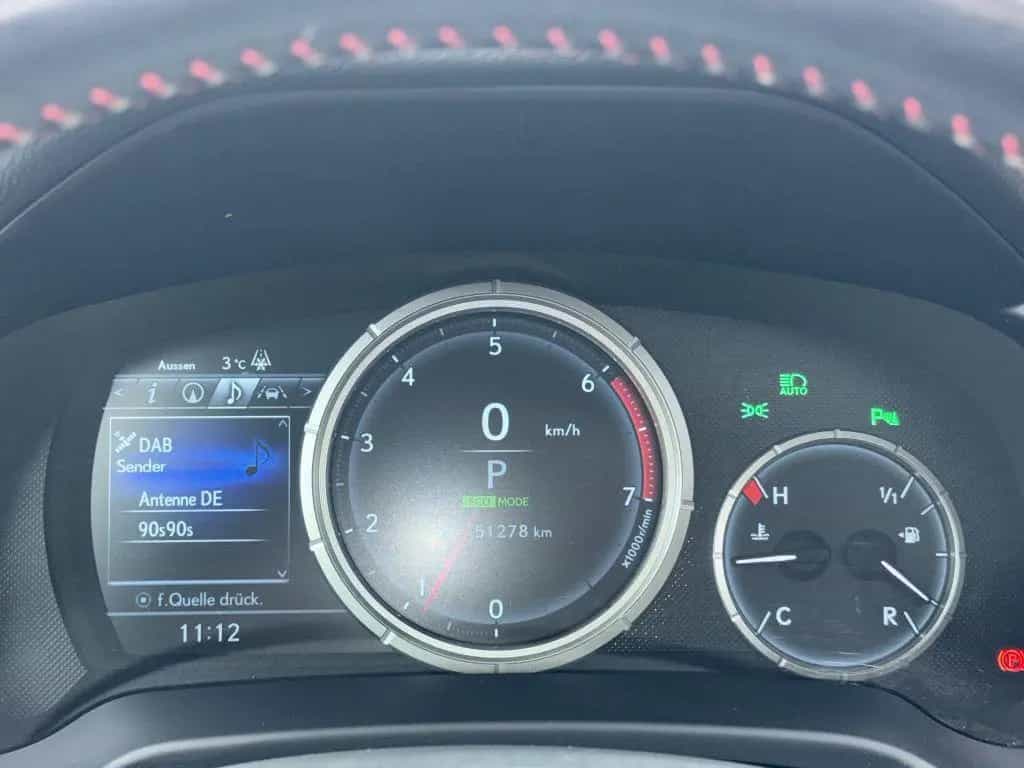 Lexus RX 300 AWD F Sport Pano,HUD,360°,MarkLev.,ACC 03/2018-photo-12