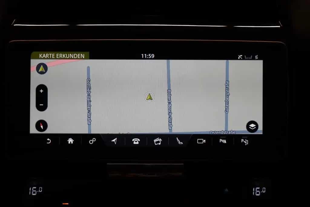 Jaguar F-Pace 2.0 Turbo AWD Aut. *2.Hand*Unfallfrei* 12/2018-photo-25