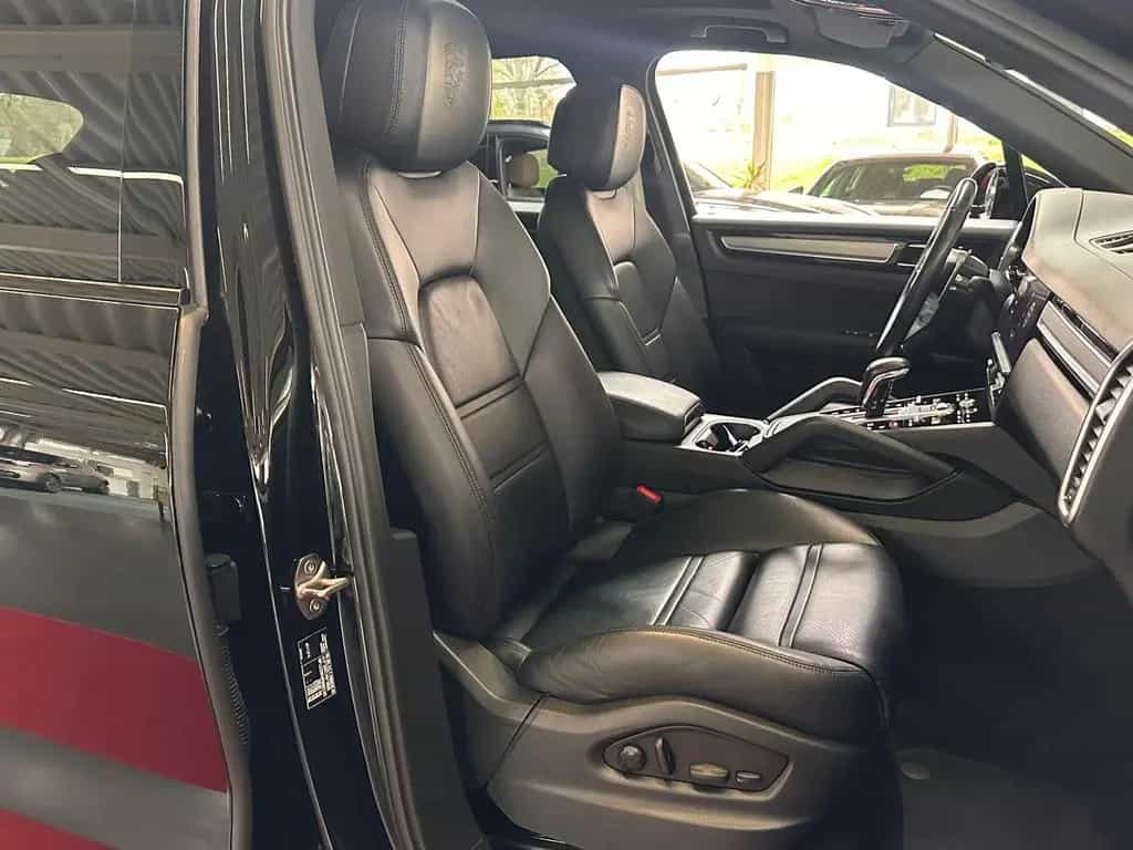 Porsche Cayenne Platinum Edition/PANO/BOSE/LUFT/RFK 01/2023-photo-13