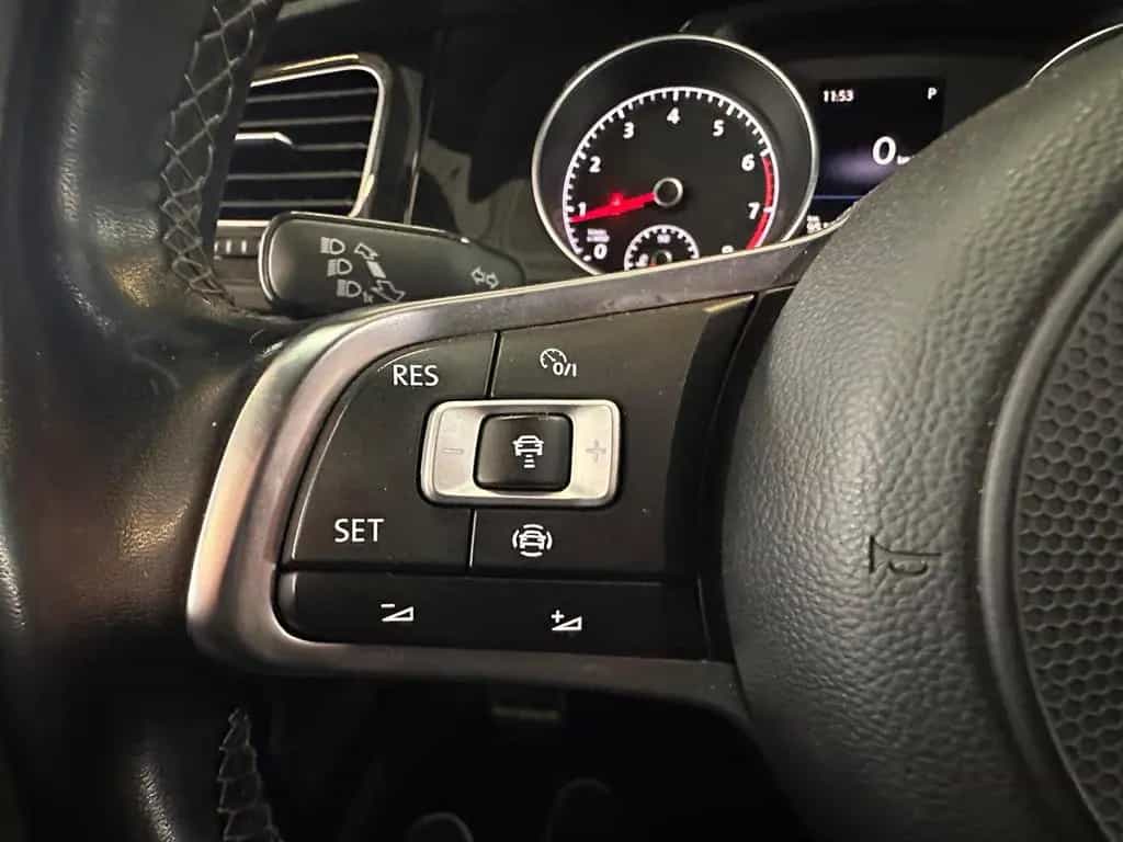 Volkswagen Golf 1,5 TSI VariantDSG / R -LINE /ACC/RFK/NAVI 02/2020-photo-15