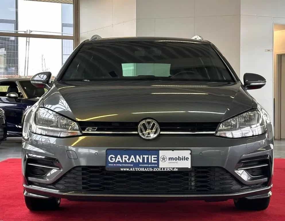 Volkswagen Golf 1,5 TSI VariantDSG / R -LINE /ACC/RFK/NAVI 02/2020-photo-0