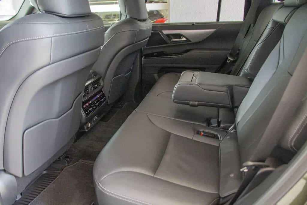Lexus LX 600 F SPORT 10/2024-photo-16