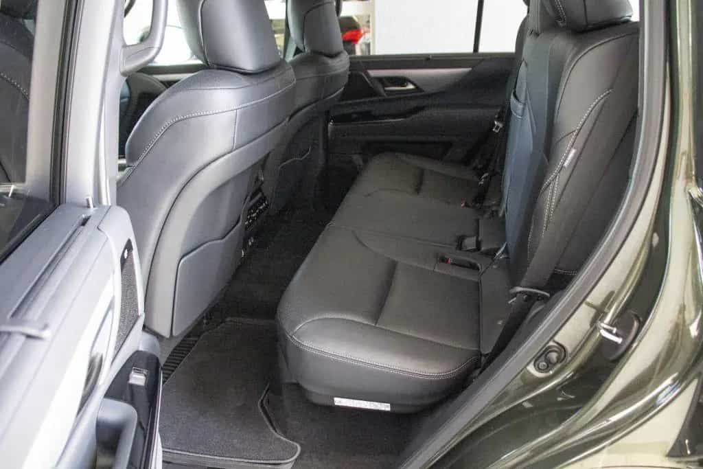 Lexus LX 600 F SPORT 10/2024-photo-17