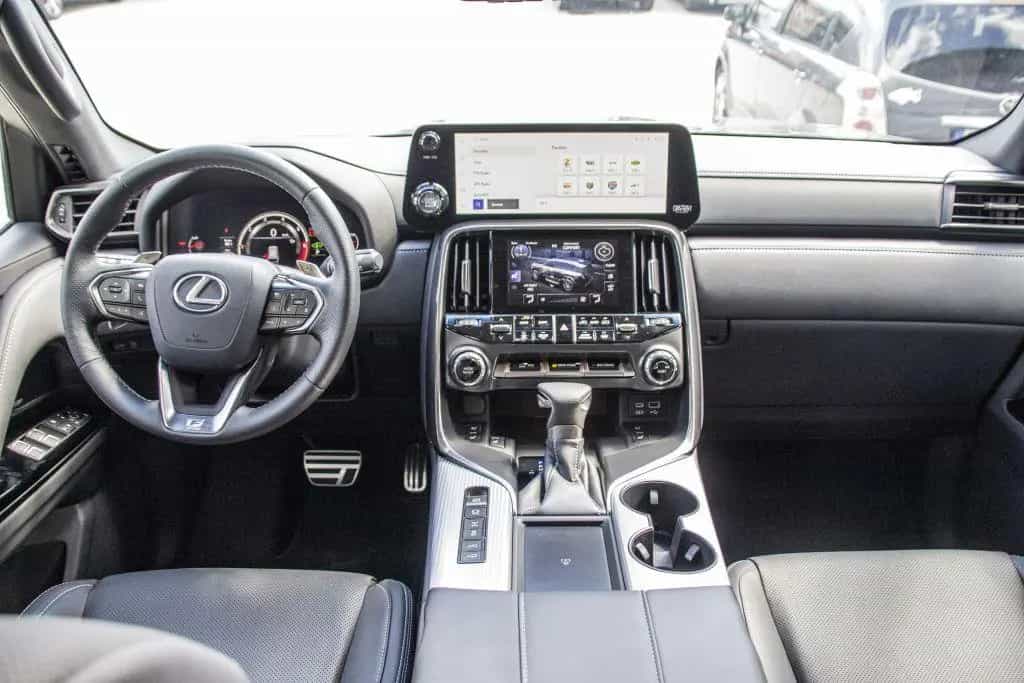 Lexus LX 600 F SPORT 10/2024-photo-27