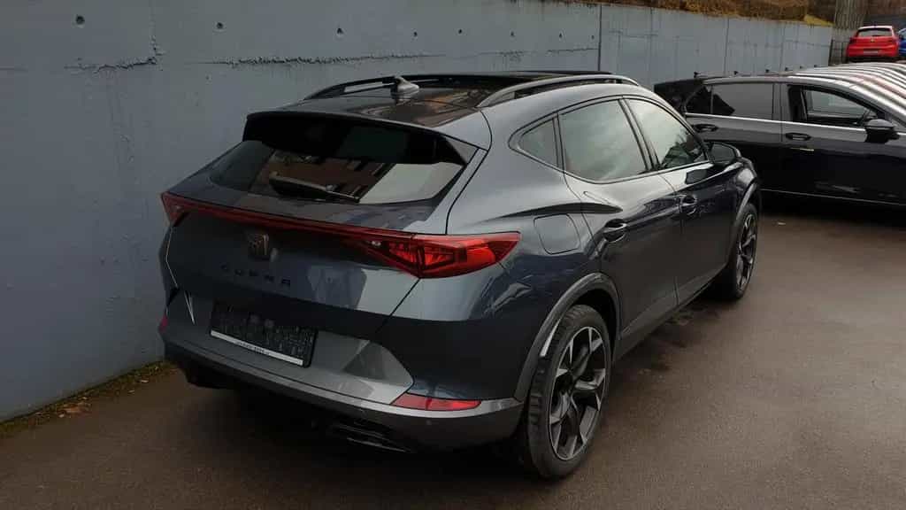 Cupra Formentor 1.5 TSI DSG Pano/Matrix/ACC/DCC/19 08/2023-photo-3
