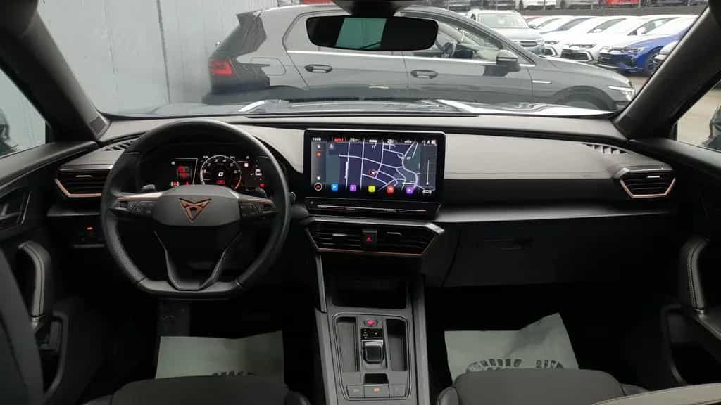 Cupra Formentor 1.5 TSI DSG Pano/Matrix/ACC/DCC/19 08/2023-photo-4