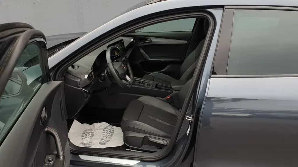 Cupra Formentor 1.5 TSI DSG Pano/Matrix/ACC/DCC/19 08/2023-photo-5
