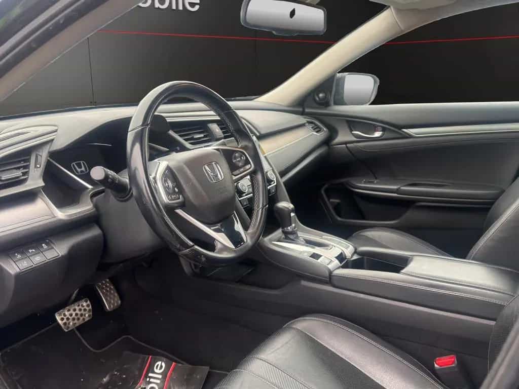 Honda Civic Lim. 4-trg. 1.5 Exec. GSD/Navi/Leder/LED 11/2017-photo-11