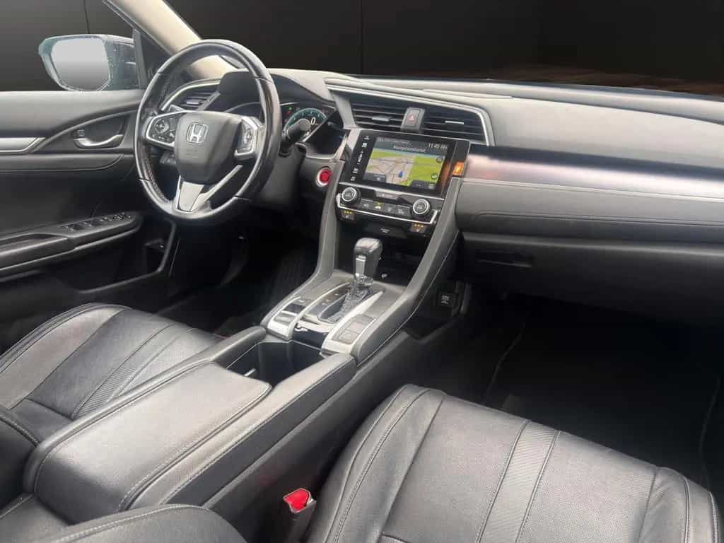 Honda Civic Lim. 4-trg. 1.5 Exec. GSD/Navi/Leder/LED 11/2017-photo-16