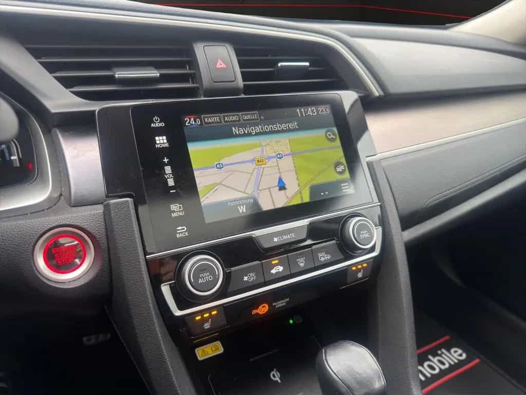Honda Civic Lim. 4-trg. 1.5 Exec. GSD/Navi/Leder/LED 11/2017-photo-17