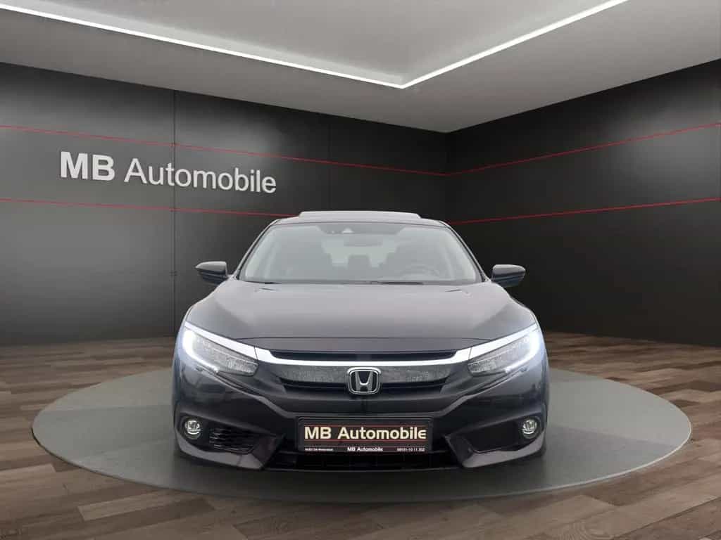 Honda Civic Lim. 4-trg. 1.5 Exec. GSD/Navi/Leder/LED 11/2017-photo-2