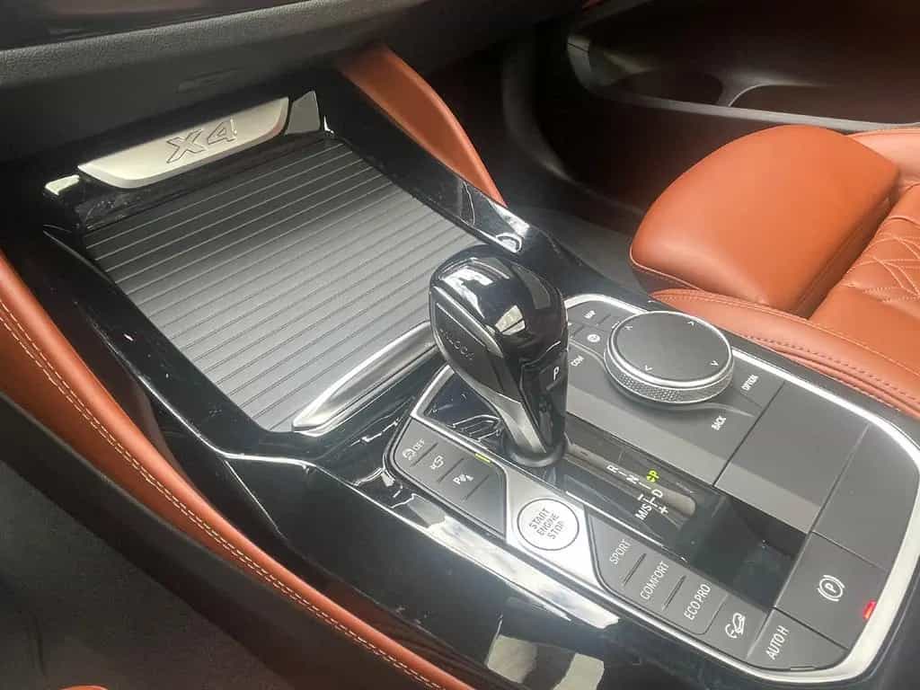 BMW X4 xDrive 30 d M Sport 09/2022-photo-21