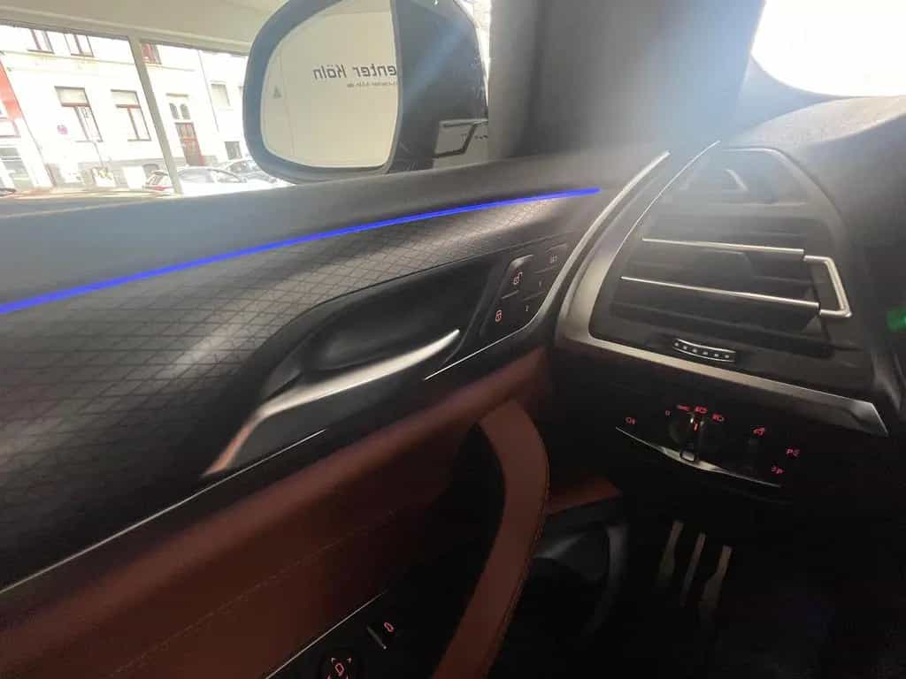 BMW X4 xDrive 30 d M Sport 09/2022-photo-34