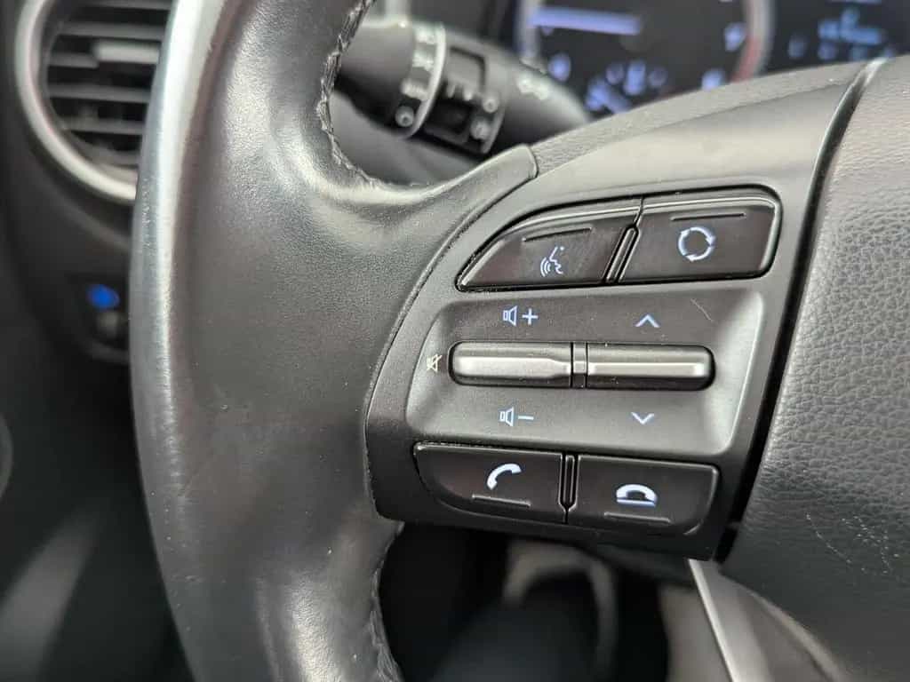 Hyundai KONA 1.0 T-GDI Trend 2WD NAVI+RFK+SHZ+SPUR+Klima 07/2019-photo-24