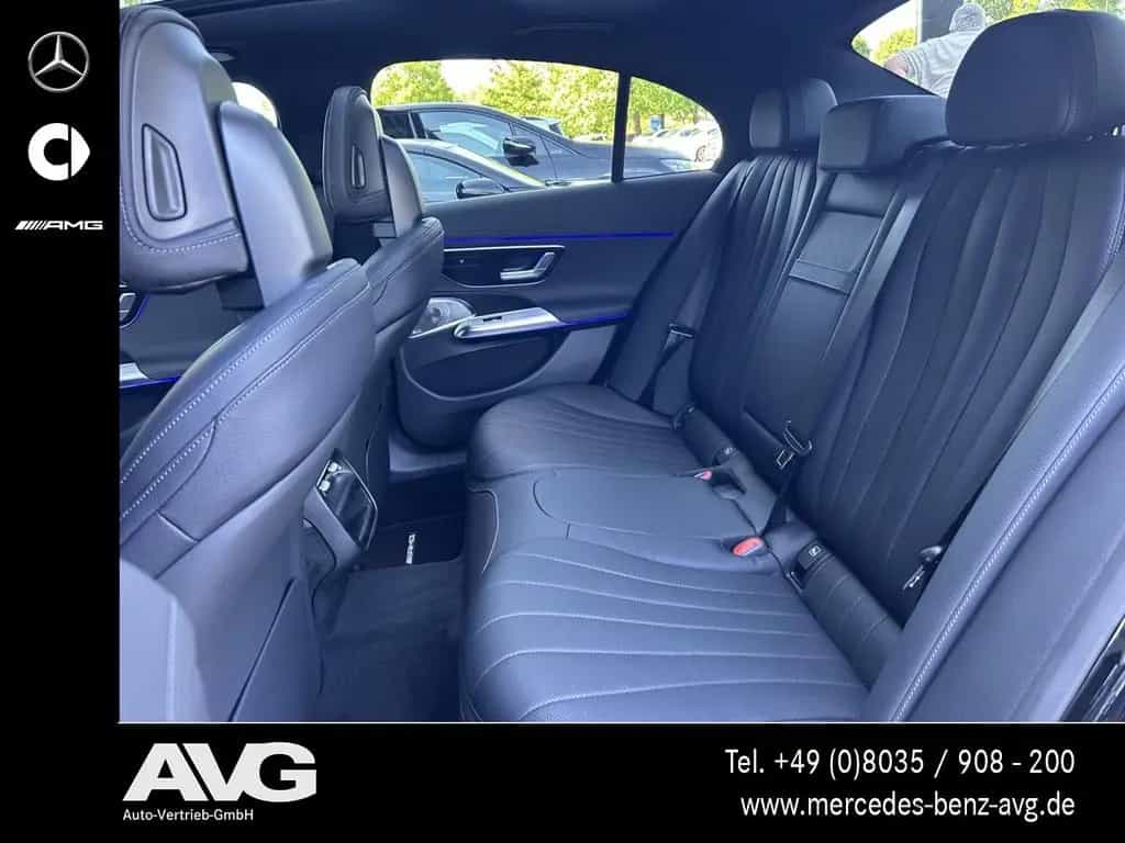 Mercedes-Benz E 220 d AMG Night Edition Burmester® Pano 360° 05/2026-photo-15