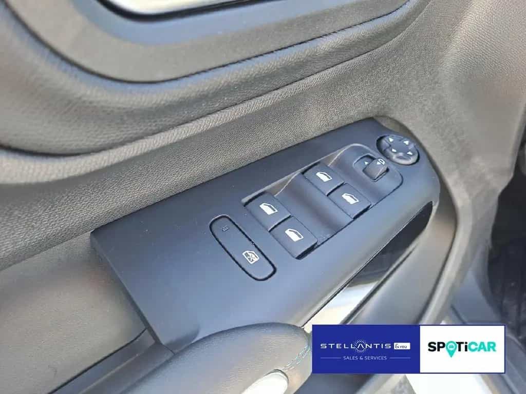 Citroën C5 Aircross 1.2 PureTech 130 Feel Pack S&S 02/2024-photo-11