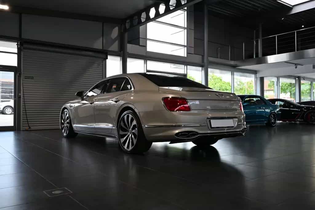 Bentley Flying Spur V8 First Edition/DE/Mulliner/Styling 07/2021-photo-16