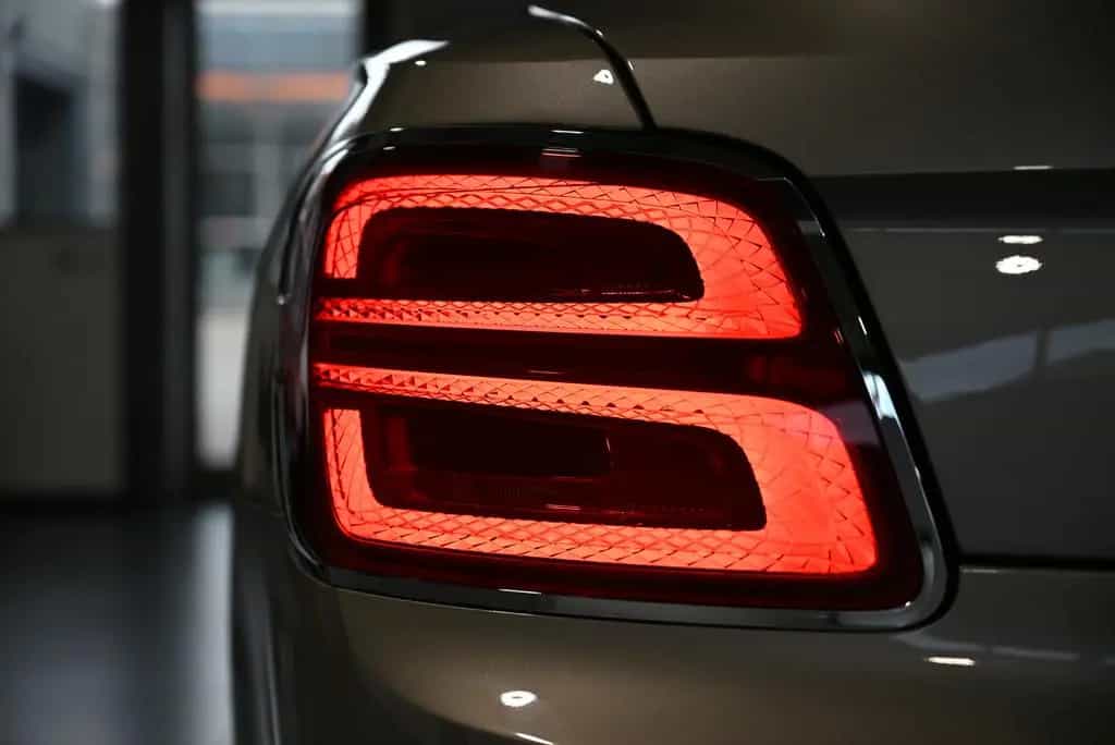 Bentley Flying Spur V8 First Edition/DE/Mulliner/Styling 07/2021-photo-17