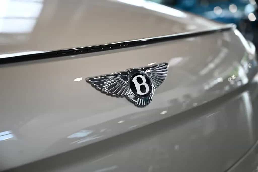 Bentley Flying Spur V8 First Edition/DE/Mulliner/Styling 07/2021-photo-21