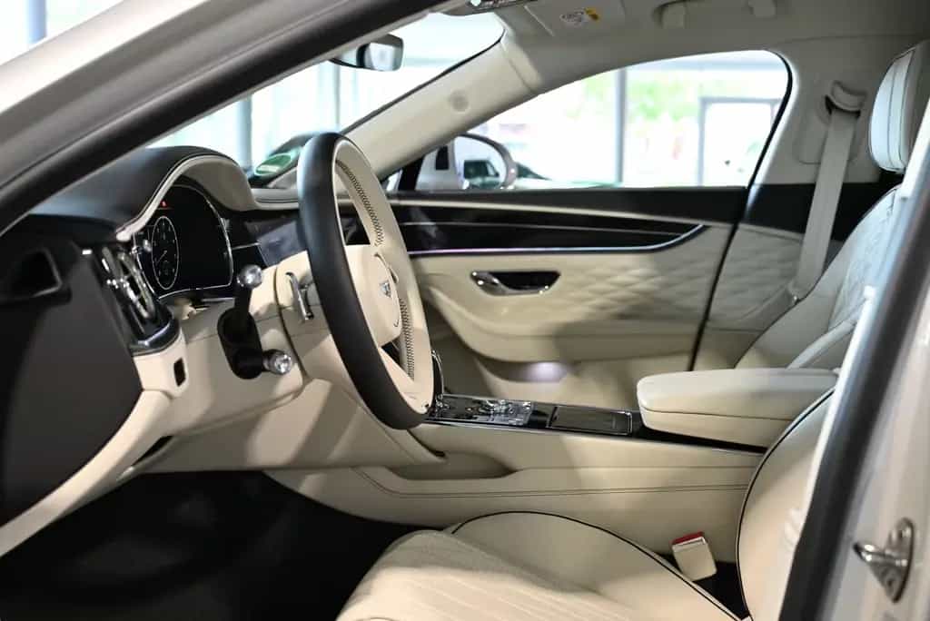 Bentley Flying Spur V8 First Edition/DE/Mulliner/Styling 07/2021-photo-26