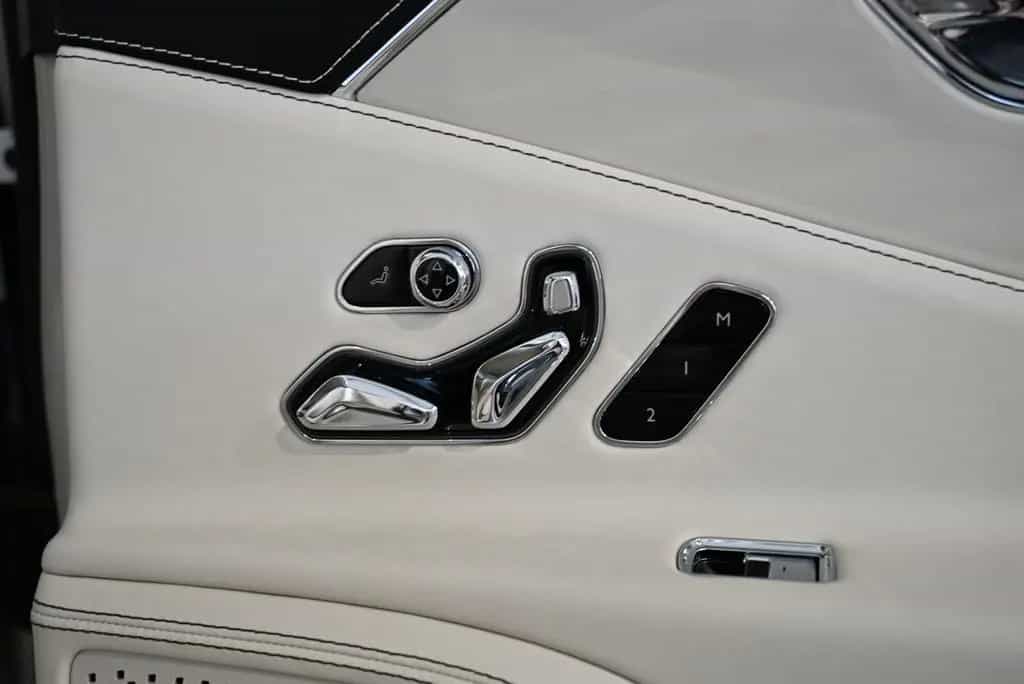 Bentley Flying Spur V8 First Edition/DE/Mulliner/Styling 07/2021-photo-43