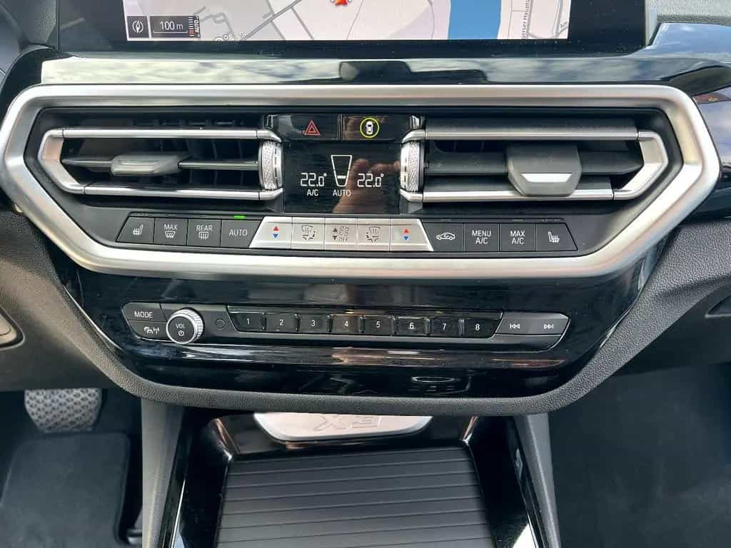 BMW X3 20d xDrive *LED Navi Leder Kamera Sitzh. DAB* 05/2022-photo-24