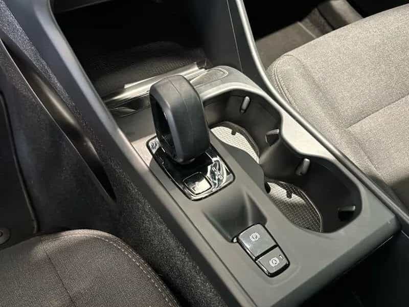 Volvo XC40 T2 automatico Essential 12/2022-photo-12