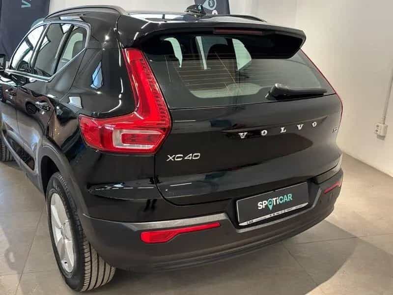 Volvo XC40 T2 automatico Essential 12/2022-photo-4