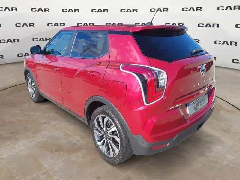 Ssangyong Tivoli Tivoli 1.6 diesel 2WD Exclusive 06/2021-photo-2