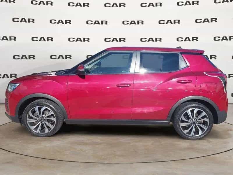 Ssangyong Tivoli Tivoli 1.6 diesel 2WD Exclusive 06/2021-photo-3