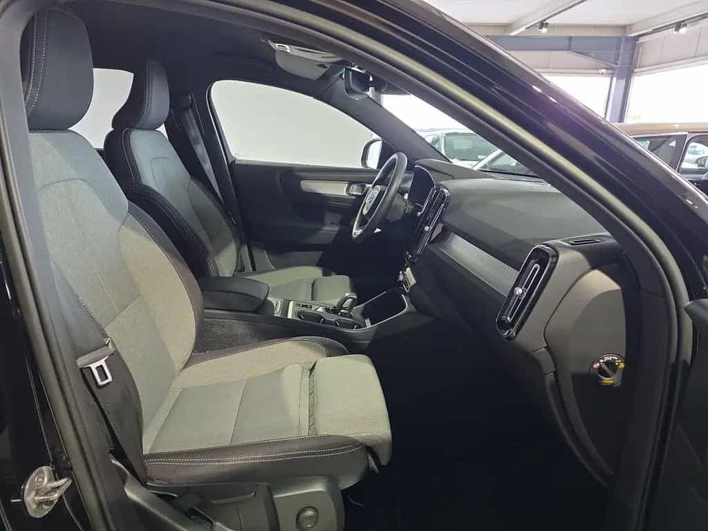 Volvo XC40 T2 Core ACC BLIS Kamera LED WinterPaket 08/2022-photo-10