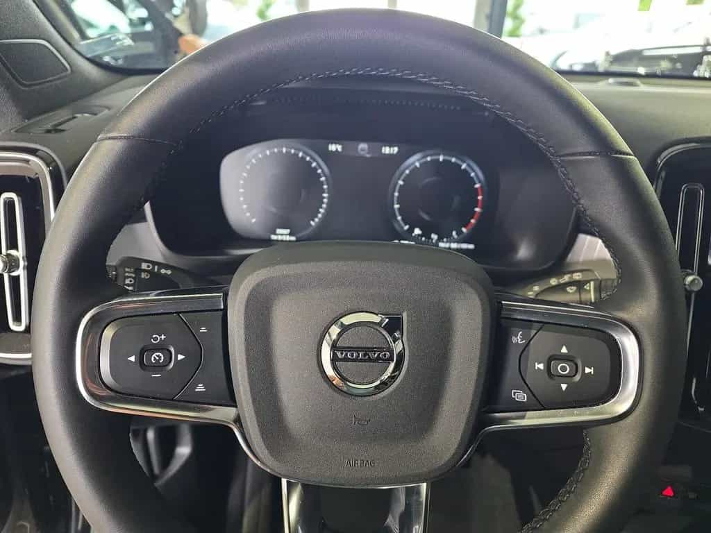 Volvo XC40 T2 Core ACC BLIS Kamera LED WinterPaket 08/2022-photo-20