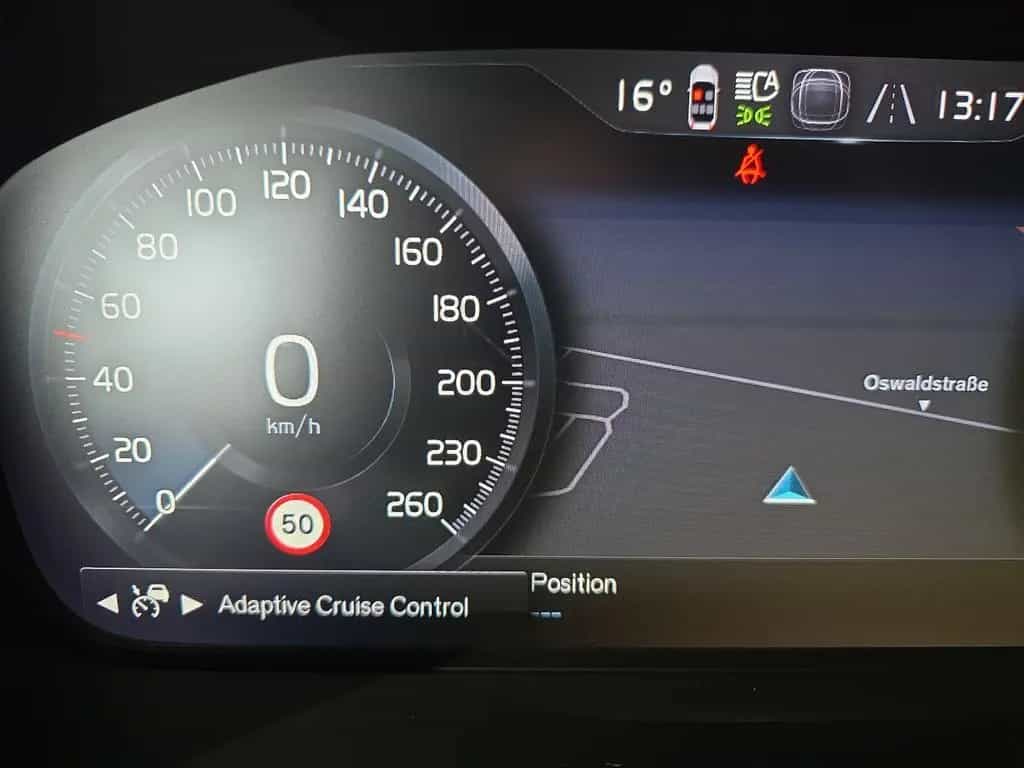 Volvo XC40 T2 Core ACC BLIS Kamera LED WinterPaket 08/2022-photo-23