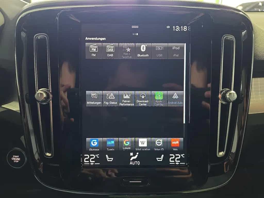 Volvo XC40 T2 Core ACC BLIS Kamera LED WinterPaket 08/2022-photo-27