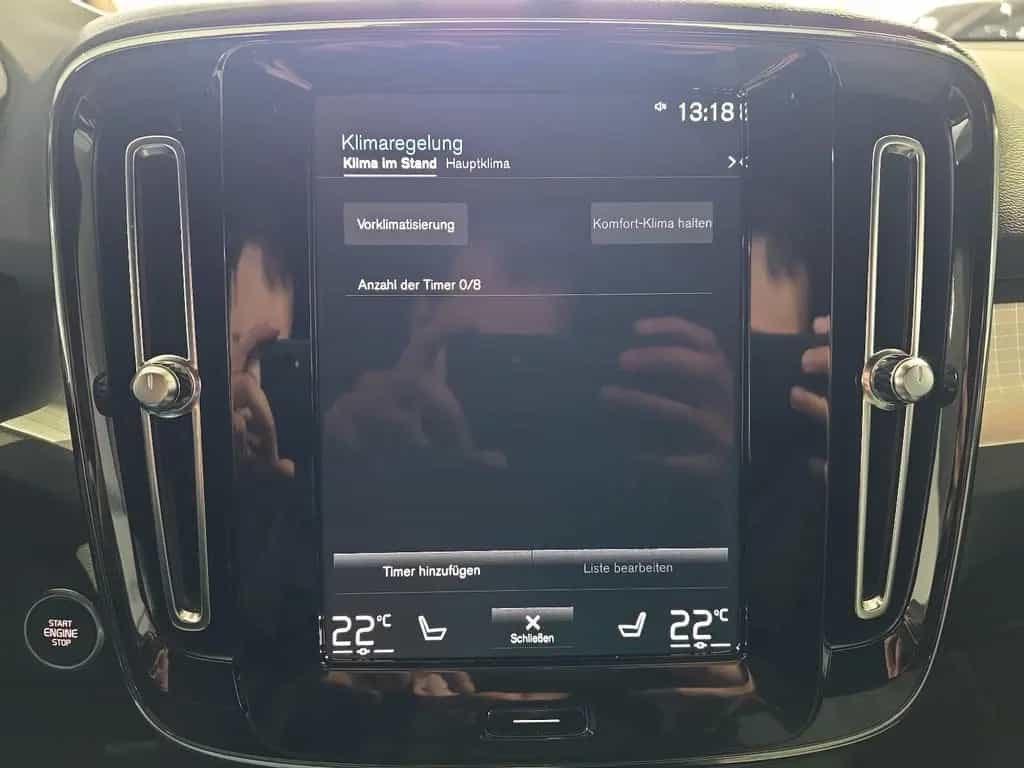 Volvo XC40 T2 Core ACC BLIS Kamera LED WinterPaket 08/2022-photo-30