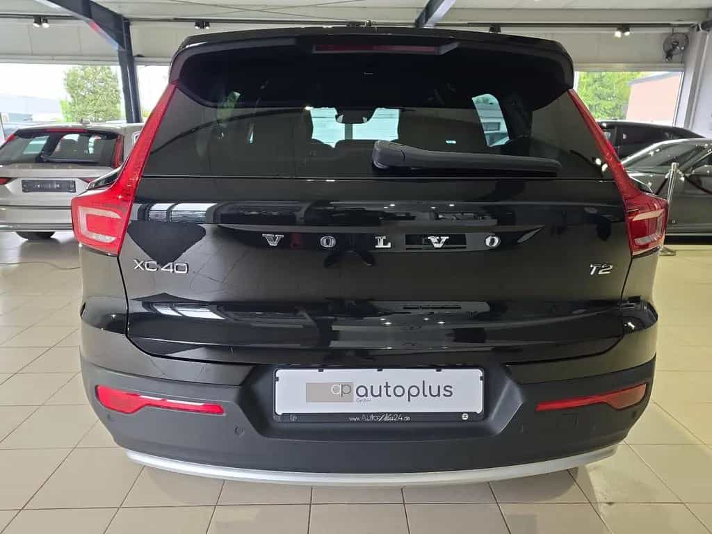 Volvo XC40 T2 Core ACC BLIS Kamera LED WinterPaket 08/2022-photo-7