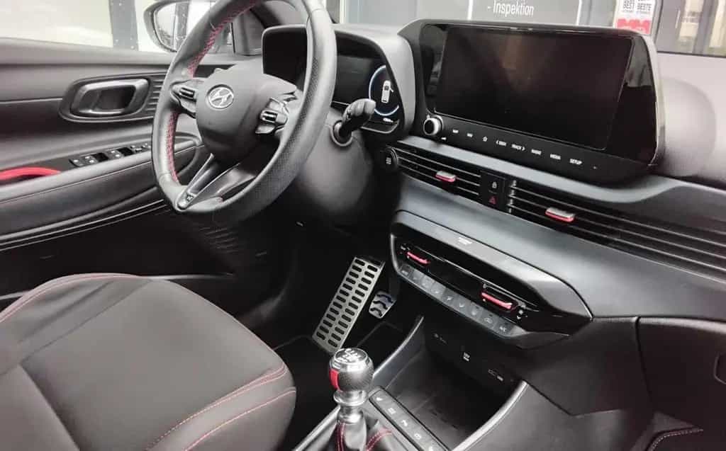 Hyundai i20 1.0 T-GDI N Line Vollausstattung Bose 05/2022-photo-10