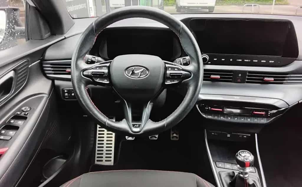 Hyundai i20 1.0 T-GDI N Line Vollausstattung Bose 05/2022-photo-12