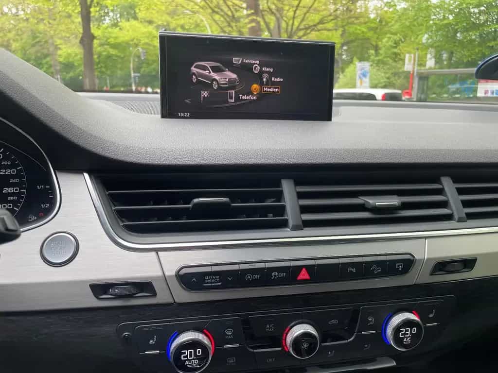 Audi Q7 3.0 TDI quattro S Line*TÜV*INSPEKTION*NEU 03/2016-photo-18