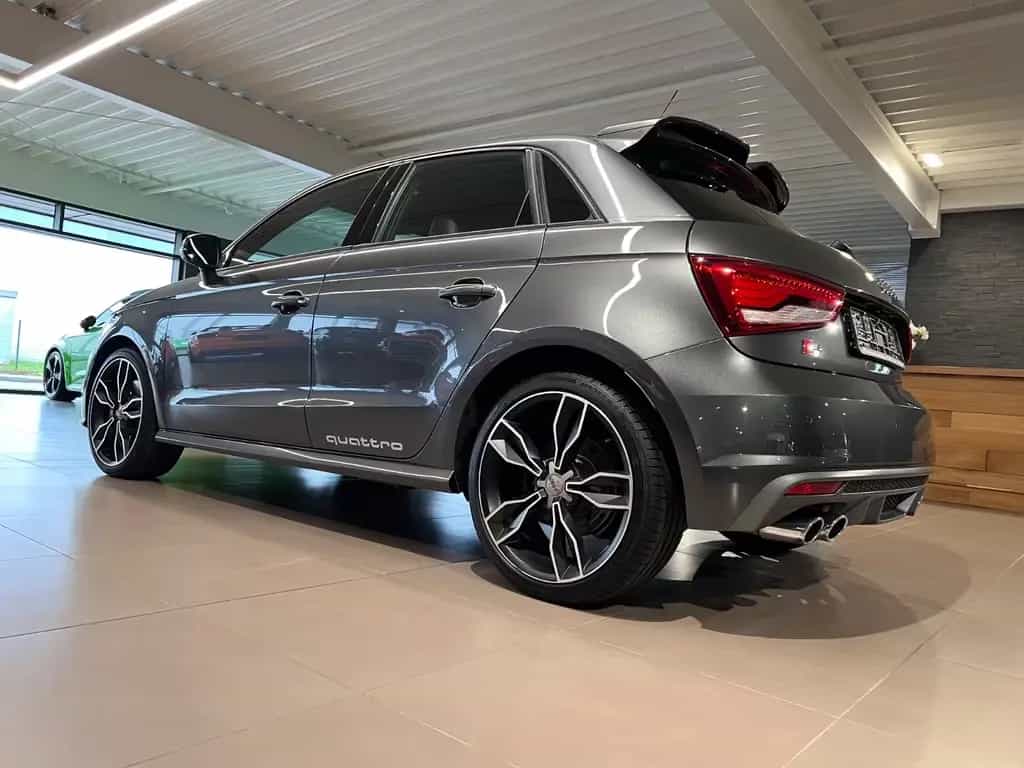 Audi S1 2.0 TFSI quattro Sportback  AUS 1.HAND NAVI 11/2016-photo-4