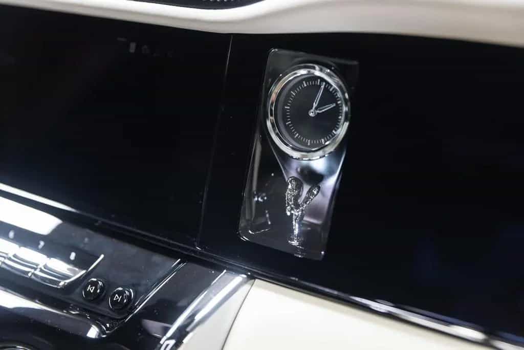 Rolls-Royce Cullinan Series II null-photo-11