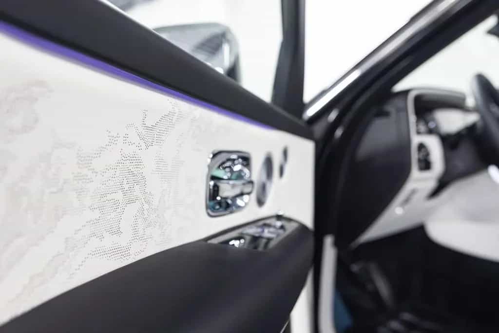 Rolls-Royce Cullinan Series II null-photo-16